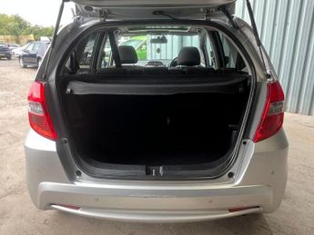HONDA JAZZ 1.4 i-VTEC EX Hatchback 5dr Petrol CVT Euro 5 (99 ps)