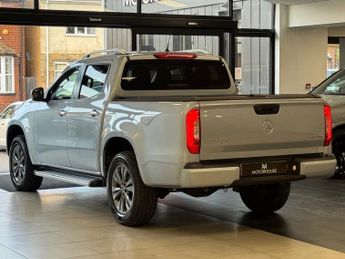 MERCEDES-BENZ X-CLASS 2.3 CDI Progressive Pickup Double Cab 4dr Diesel Auto 4MATIC Eur
