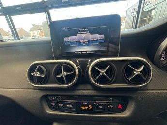 MERCEDES-BENZ X-CLASS 2.3 CDI Progressive Pickup Double Cab 4dr Diesel Auto 4MATIC Eur