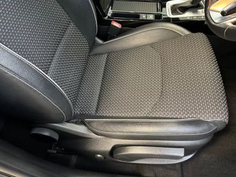 KIA XCEED 1.5 T-GDi 3 SUV 5dr Petrol DCT Euro 6 (s/s) (158 bhp)