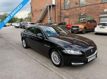 Jaguar XF 2.0d Prestige Saloon 4dr Diesel Manual Euro 6 (stop/start) (180 