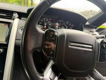 LAND ROVER DISCOVERY 3.0 SD V6 HSE SUV 5dr Diesel Auto 4WD Euro 6 (s/s) (306 ps)