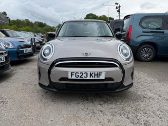 MINI HATCH 1.5 Cooper Classic Hatchback 3dr Petrol Steptronic Euro 6 (s/s) 