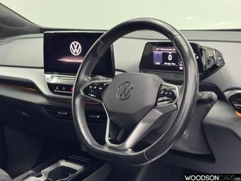 VOLKSWAGEN ID.4 Pure 52kWh Life SUV 5dr Electric Auto (148 ps)