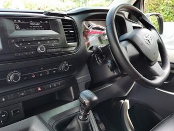 TOYOTA PROACE 2.0D Icon Long Panel Van 6dr Diesel Manual LWB Euro 6 (s/s) (120