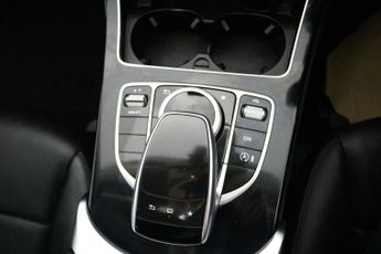 MERCEDES-BENZ C-CLASS 2.0 C200 SE Saloon 4dr Petrol 7G-Tronic+ Euro 6 (s/s) (184 ps)