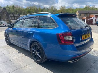 SKODA OCTAVIA 2.0 TDI vRS Estate 5dr Diesel DSG Euro 6 (s/s) (184 ps)