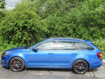 SKODA OCTAVIA 2.0 TDI vRS Estate 5dr Diesel DSG Euro 6 (s/s) (184 ps)