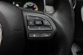 MG MG ZS 44.5kWh Exclusive SUV 5dr Electric Auto (143 ps)