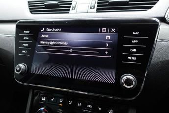 SKODA SUPERB 1.4 TSI iV 13kWh SE L Estate 5dr Petrol Plug-in Hybrid DSG Euro 