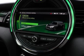 MINI Electric Hatch Cooper SE 32.6kWh Level 3 Hatchback 3dr Electric Auto (184 ps)