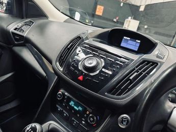 FORD KUGA 2.0 TDCi Titanium SUV 5dr Diesel Manual 2WD Euro 6 (s/s) (150 ps