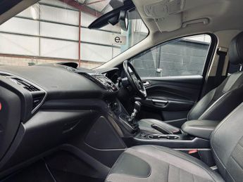 FORD KUGA 2.0 TDCi Titanium SUV 5dr Diesel Manual 2WD Euro 6 (s/s) (150 ps