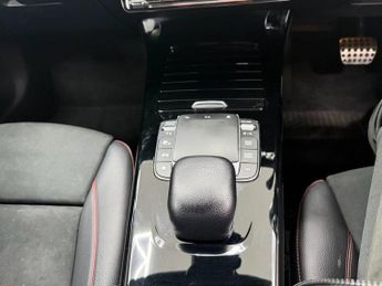 MERCEDES-BENZ A-CLASS 2.0 A200d AMG Line (Executive) Saloon 4dr Diesel 8G-DCT Euro 6 (