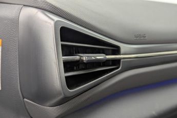HYUNDAI IONIQ 38.3kWh Premium Hatchback 5dr Electric Auto (136 ps)