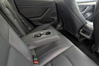 TESLA Model 3 (Dual Motor) Long Range Saloon 4dr Electric Auto 4WDE (346 ps)