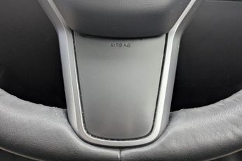 TESLA Model 3 (Dual Motor) Long Range Saloon 4dr Electric Auto 4WDE (346 ps)