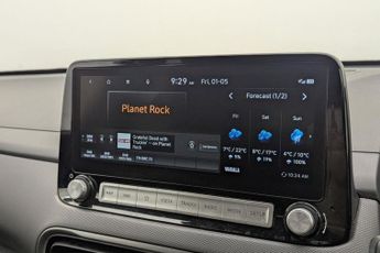 HYUNDAI KONA 39kWh Premium SUV 5dr Electric Auto (10.5kW Charger) (136 ps)