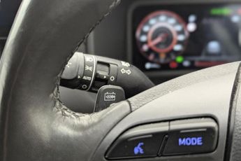 HYUNDAI KONA 39kWh Premium SUV 5dr Electric Auto (10.5kW Charger) (136 ps)