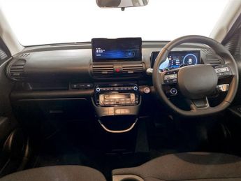 HYUNDAI INSTER Long Range 49kWh 01 SUV 5dr Electric Auto (115 ps)