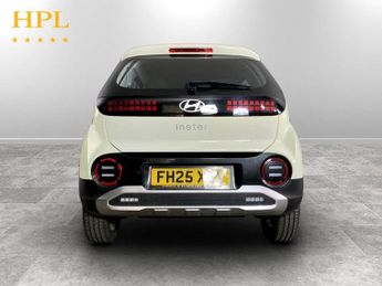HYUNDAI INSTER Long Range 49kWh 01 SUV 5dr Electric Auto (115 ps)