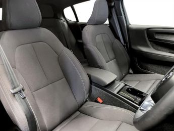 VOLVO C40 Recharge 69kWh Plus SUV 5dr Electric Auto (231 ps)