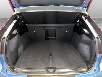 VOLVO C40 Recharge 69kWh Plus SUV 5dr Electric Auto (231 ps)