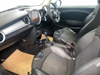 MINI HATCH 1.6 Cooper Hatchback 3dr Petrol Auto Euro 6 (122 ps)