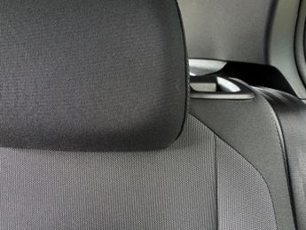 VOLKSWAGEN GOLF 2.0 TDI GTD Hatchback 5dr Diesel DSG Euro 6 (s/s) (200 ps) * HUG