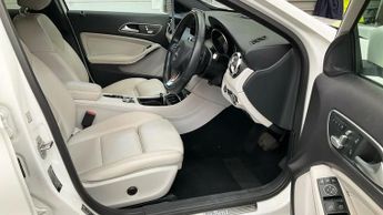 MERCEDES-BENZ GLA 1.6 GLA200 Sport (Premium Plus) SUV 5dr Petrol 7G-DCT Euro 6 (s/