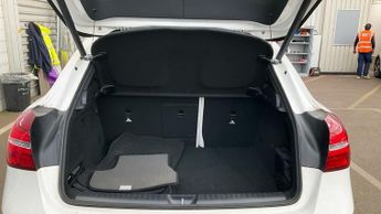 MERCEDES-BENZ GLA 1.6 GLA200 Sport (Premium Plus) SUV 5dr Petrol 7G-DCT Euro 6 (s/