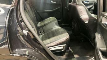 FORD KUGA 2.5 EcoBoost Duratec 14.4kWh ST-Line X SUV 5dr Petrol Plug-in Hy