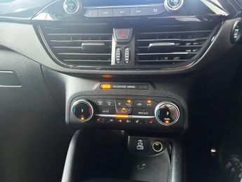 FORD KUGA 2.5 EcoBoost Duratec 14.4kWh ST-Line X SUV 5dr Petrol Plug-in Hy