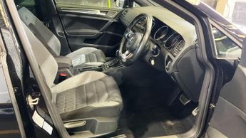 VOLKSWAGEN GOLF 1.5 TSI EVO R-Line Edition Hatchback 5dr Petrol DSG Euro 6 (s/s)