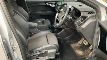 AUDI Q4 E-TRON 35 S line Sportback 5dr Electric Auto 55kWh (170 ps)