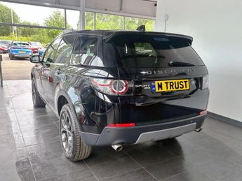 LAND ROVER DISCOVERY SPORT 2.0 TD4 Landmark SUV 5dr Diesel Auto 4WD Euro 6 (s/s) (180 ps) 1