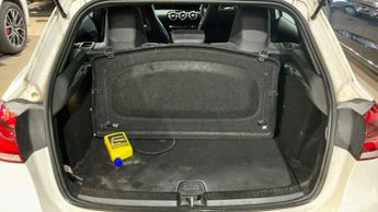 MERCEDES-BENZ A-CLASS 1.5 A180d AMG Line (Premium) Hatchback 5dr Diesel 7G-DCT Euro 6 
