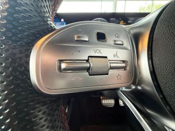 MERCEDES-BENZ A-CLASS 1.5 A180d AMG Line (Premium) Hatchback 5dr Diesel 7G-DCT Euro 6 