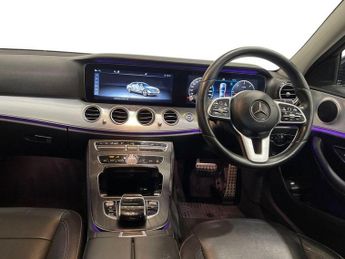 MERCEDES-BENZ E-CLASS 2.0 E220d SE (Premium) Saloon 4dr Diesel G-Tronic+ Euro 6 (s/s) 