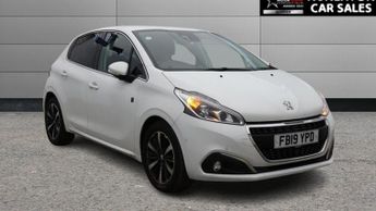 Peugeot 208 1.2 PureTech Tech Edition Hatchback 5dr Petrol Manual Euro 6 (s/