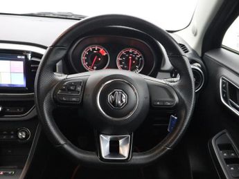 MG MG3 1.5 VTi-TECH Excite Hatchback 5dr Petrol Manual Euro 6 (s/s) (10