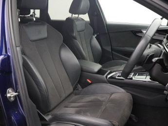 AUDI A4 AVANT 2.0 TFSI 35 Black Edition Estate 5dr Petrol S Tronic Euro 6 (s/s