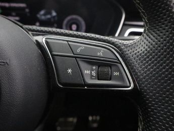 AUDI A4 AVANT 2.0 TFSI 35 Black Edition Estate 5dr Petrol S Tronic Euro 6 (s/s