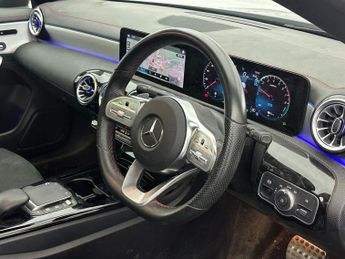 MERCEDES-BENZ CLA 1.3 CLA250e 15.6kWh AMG Line Night Edition (Premium Plus) Coupe 