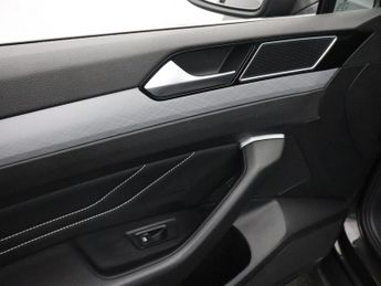VOLKSWAGEN PASSAT 1.5 TSI EVO SEL Estate 5dr Petrol DSG Euro 6 (s/s) (150 ps)