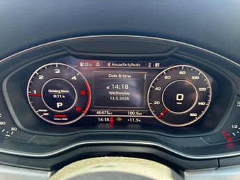 AUDI A4 2.0 TDI 40 S line Saloon 4dr Diesel S Tronic Euro 6 (s/s) 