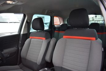CITROEN C3 AIRCROSS AUTOMATIC 1.2 PureTech Flair SUV 5dr Petrol EAT6 Euro 6 | REVERS