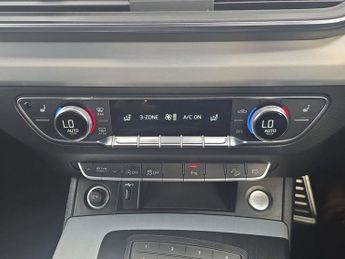 AUDI Q5 2.0 TDI 40 S line SUV 5dr Diesel S Tronic quattro Euro 6 (s/s) (