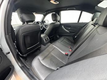 BMW 3 SERIES 2.0 320d M Sport Saloon 4dr Diesel Auto Euro 6 (s/s) (190 ps)