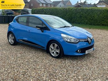 Renault Clio 0.9 TCe Dynamique Nav Hatchback 5dr Petrol Manual Euro 6 (s/s) (